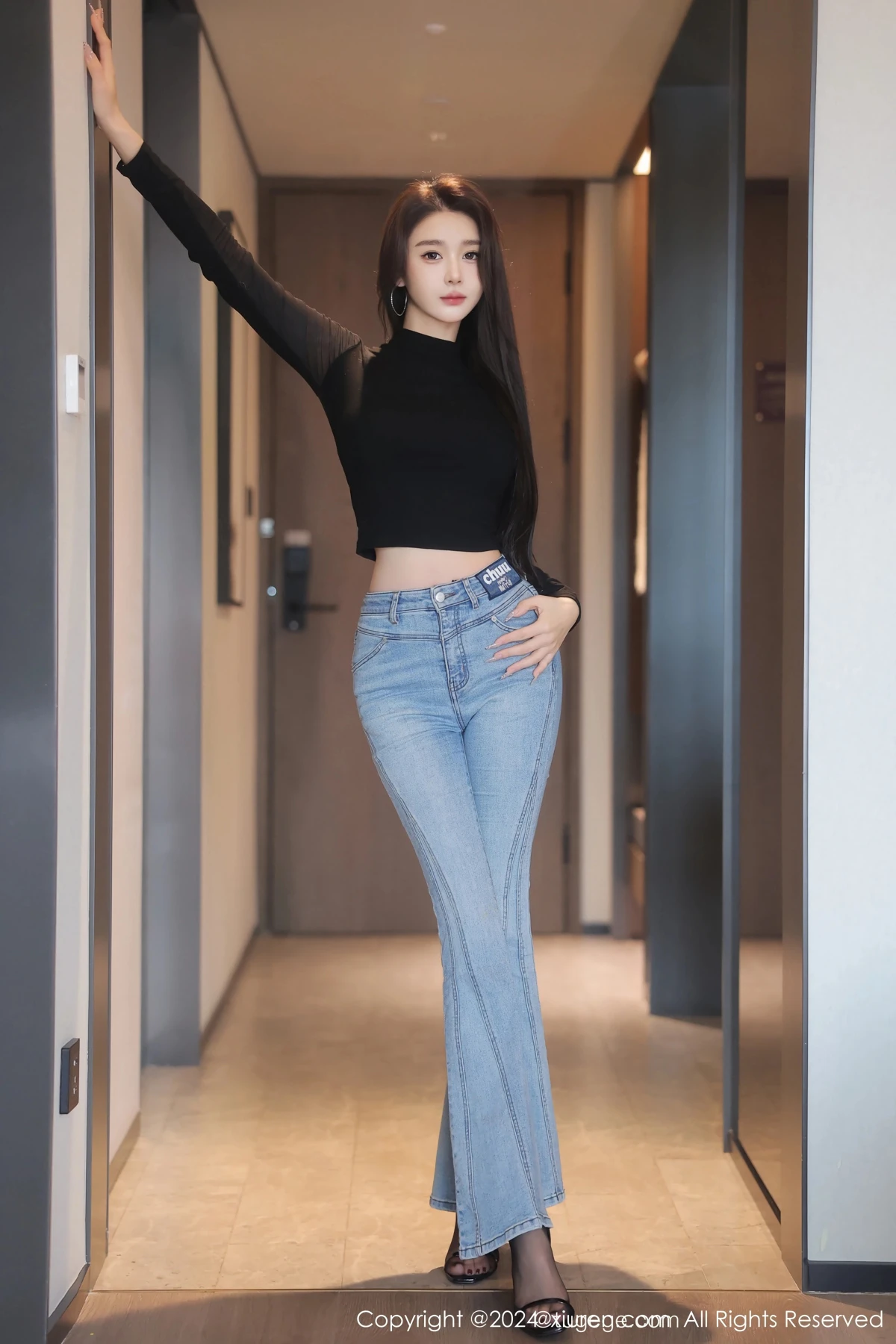 [秀人网] 2024.12.06 No.9555 candy糖糖