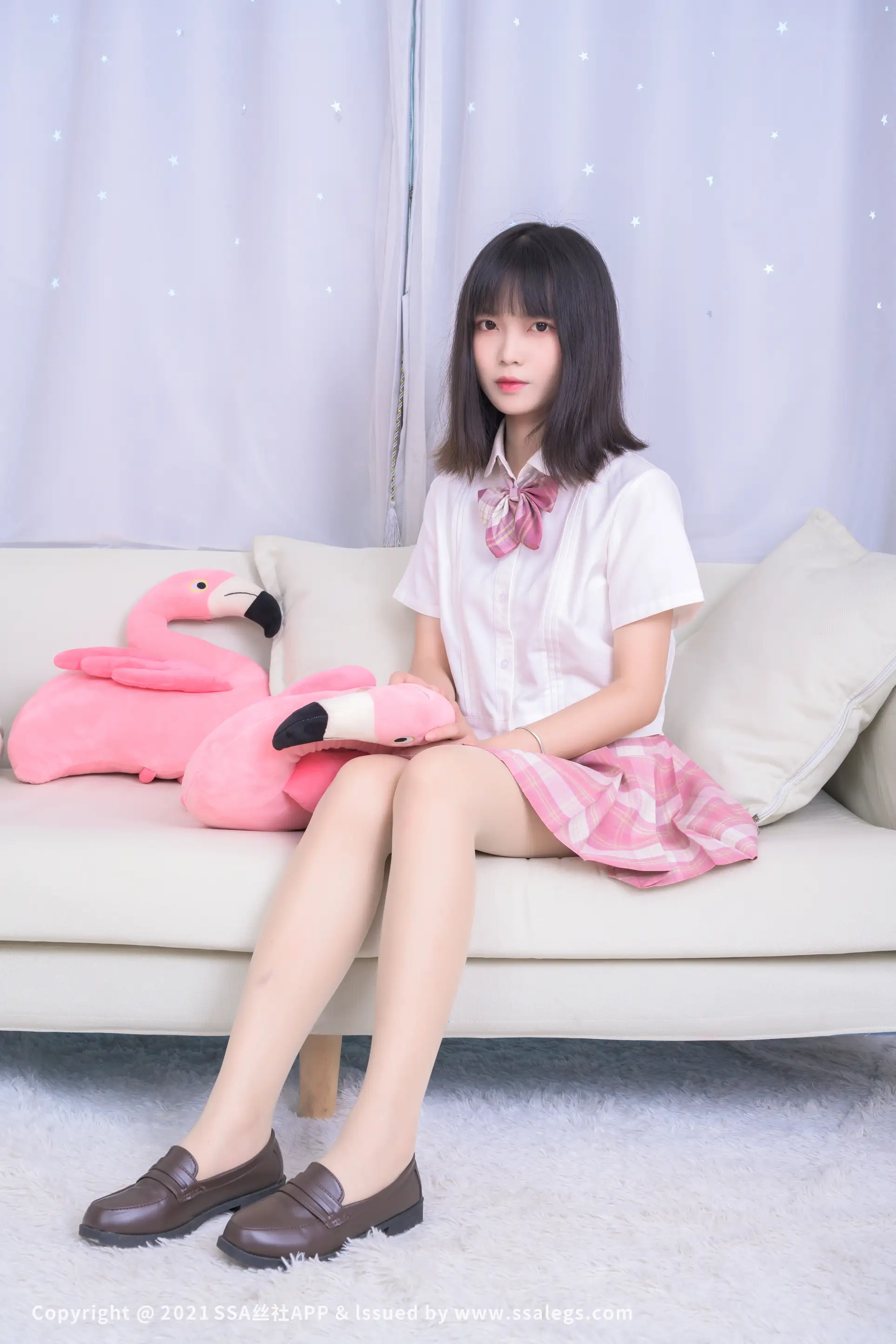 [爱美足] NO.700 模特丹丹的肉丝袜美脚(上) 丝社