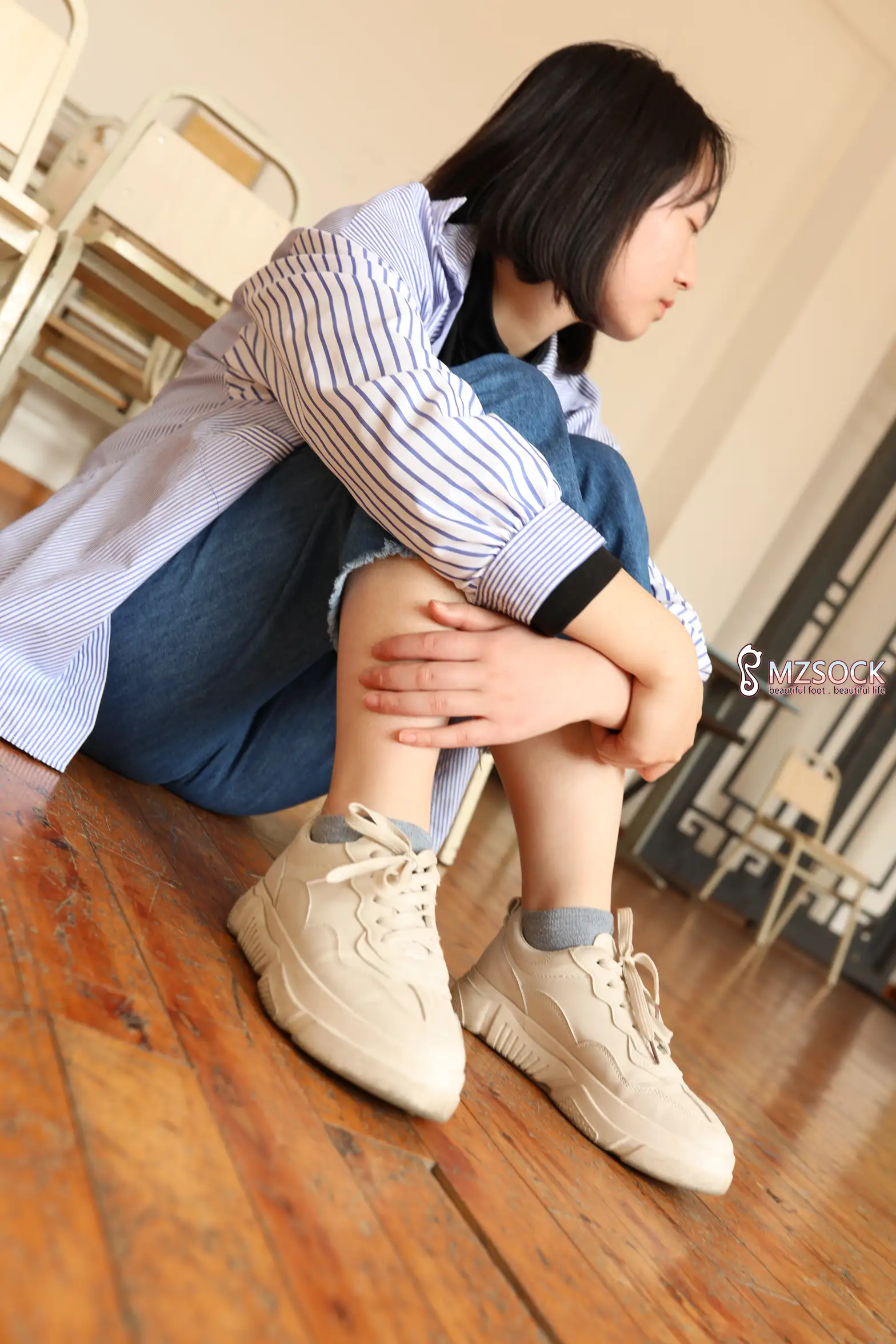 [爱美足] 爱美足 NO.001 肖弧#[74P]-3