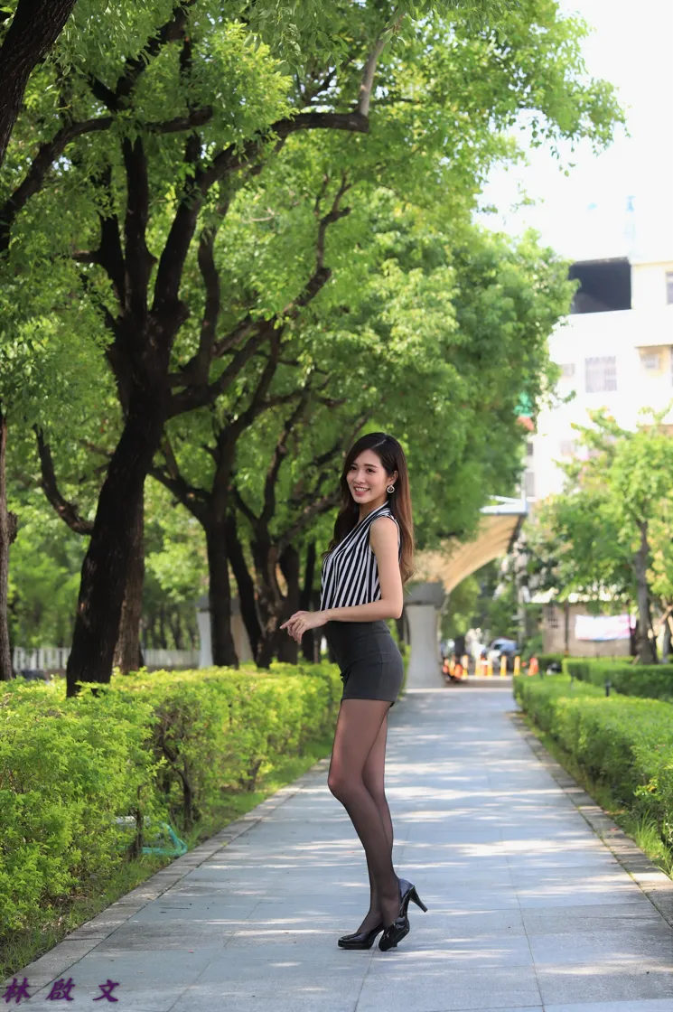 [爱美足] NO.137 张筠 OL黑丝高跟美腿 街拍#[47P]-7