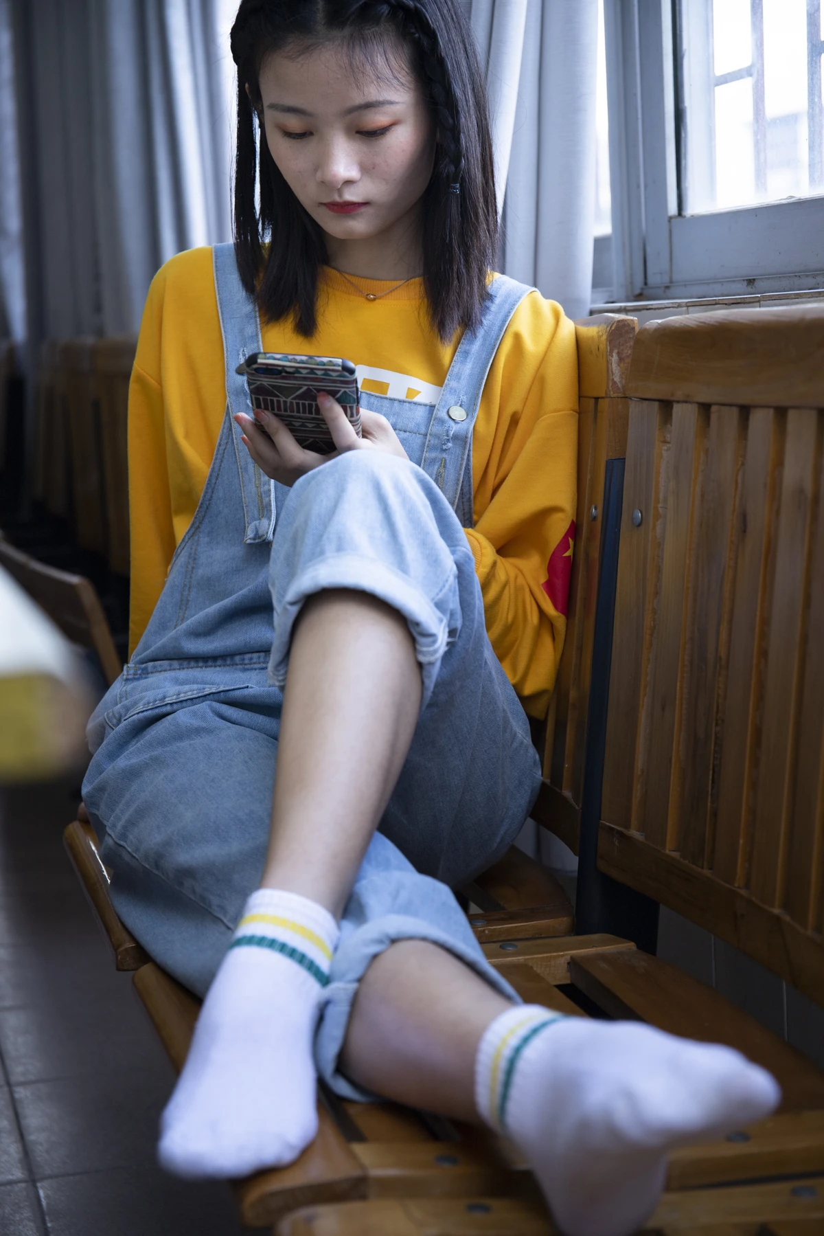 [爱美足] NO.019 刁钻的角度 四川妹子琳琳教室秀美脚 南国足艺#[121P]-6