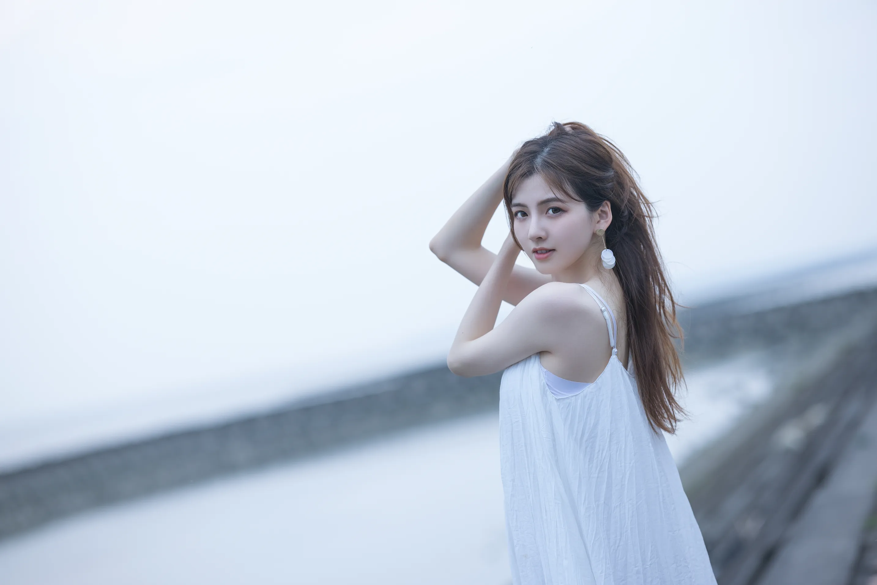 [艺图语] 2022.12.10 Vol.2647 – 雨后少女 Dtifa丁小妮#[24P]-6
