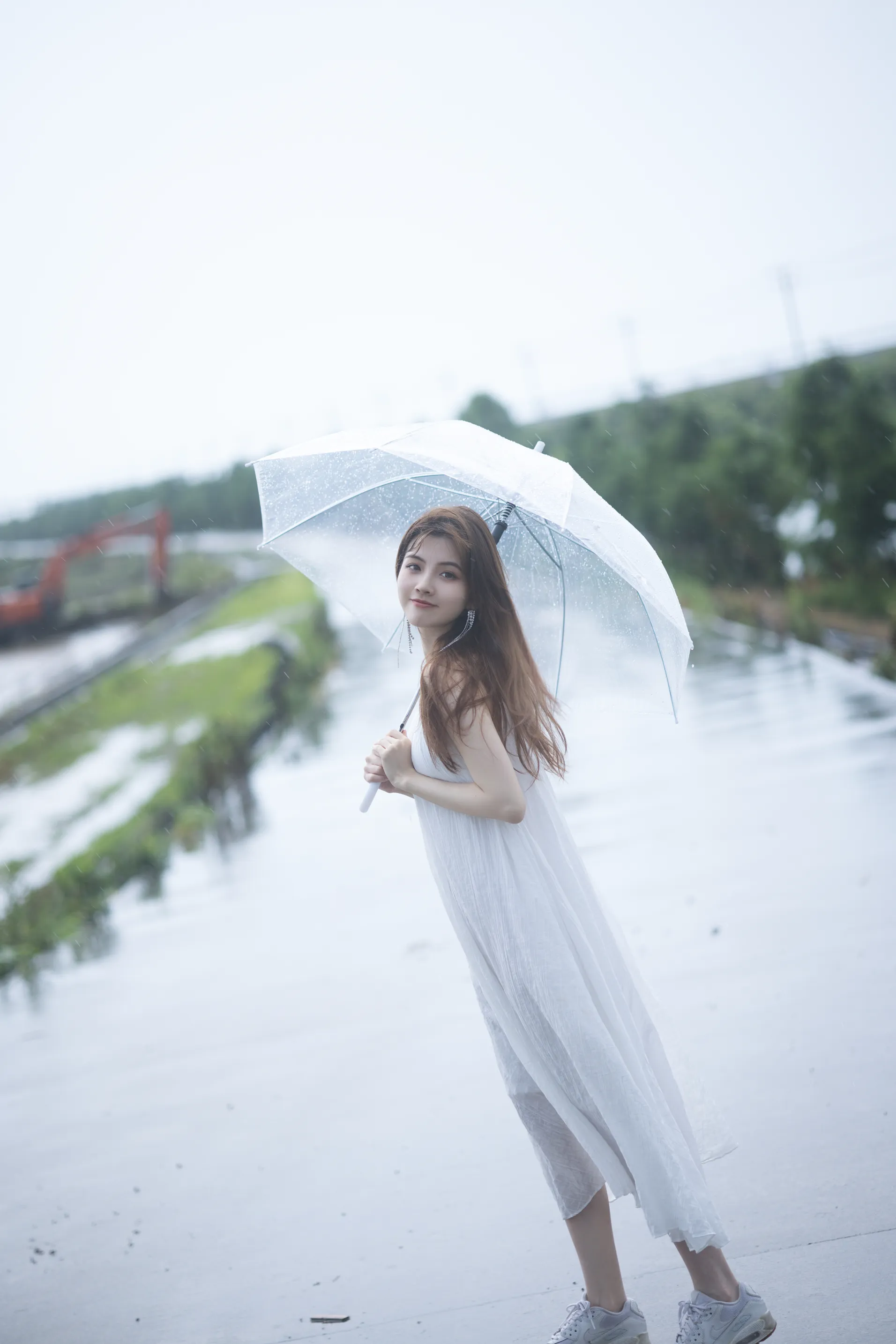 [艺图语] 2022.12.10 Vol.2647 – 雨后少女 Dtifa丁小妮#[24P]-5