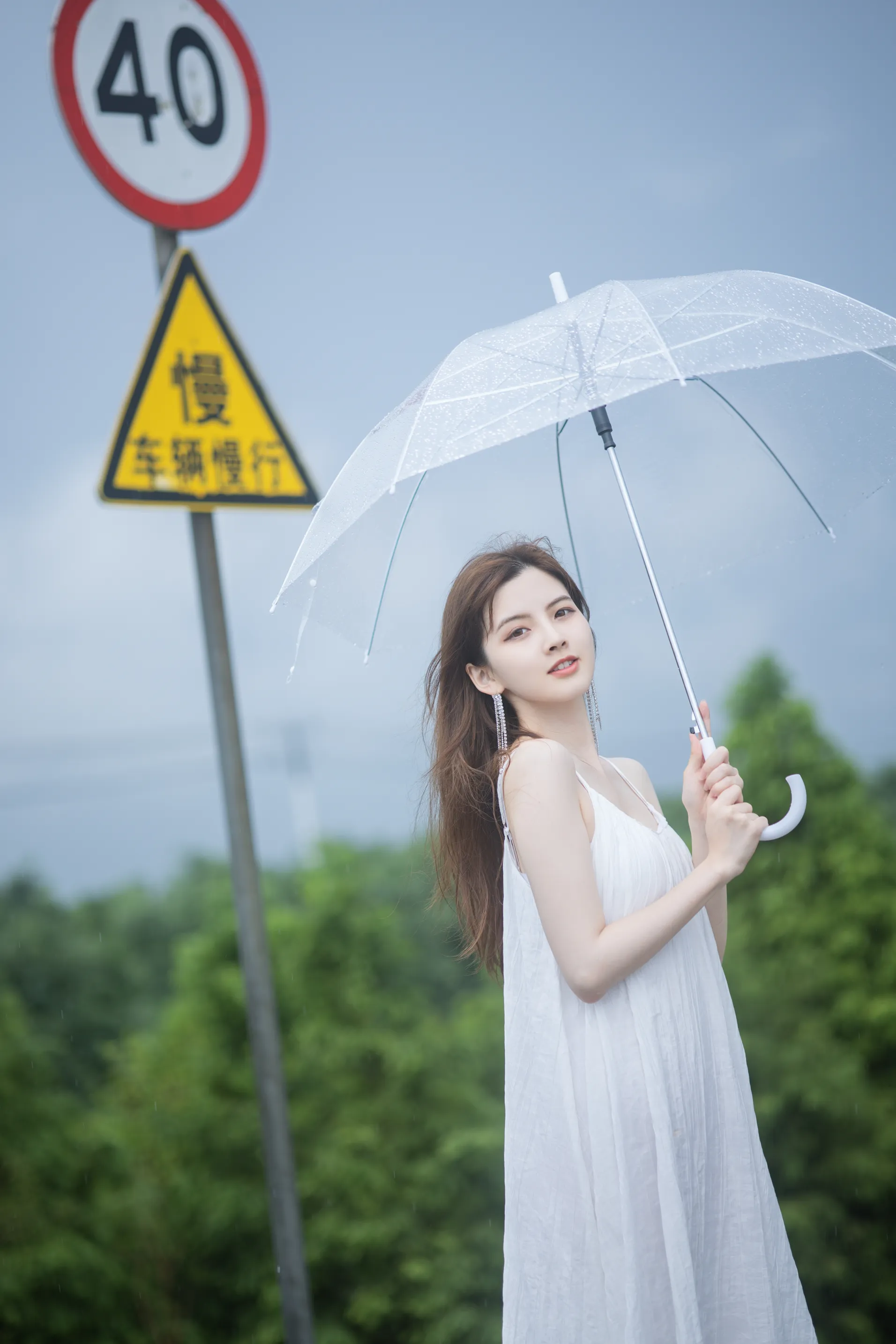 [艺图语] 2022.12.10 Vol.2647 – 雨后少女 Dtifa丁小妮#[24P]-6