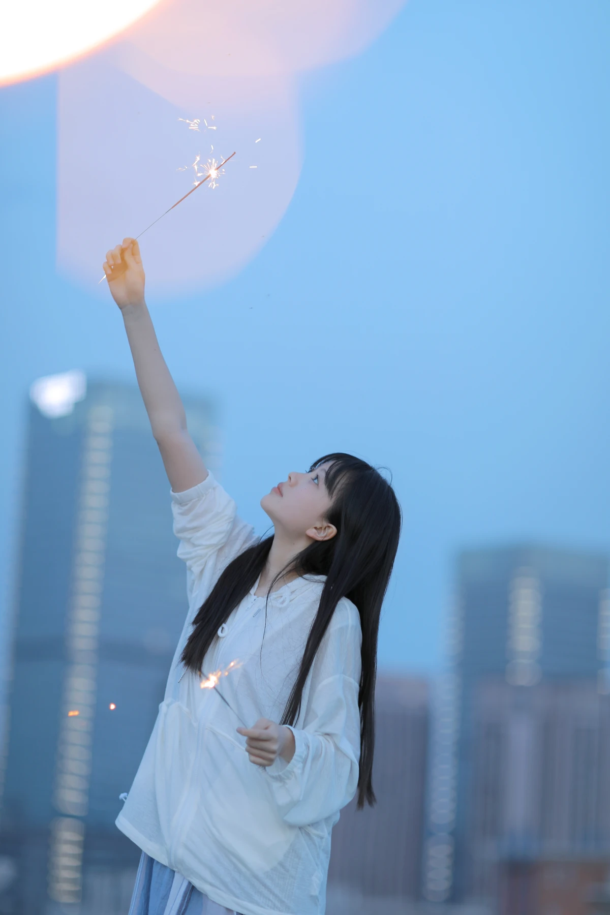 [艺图语] 2023.01.04 Vol.2838 – 与天空合影 秋阳邑禾#[21P]-11