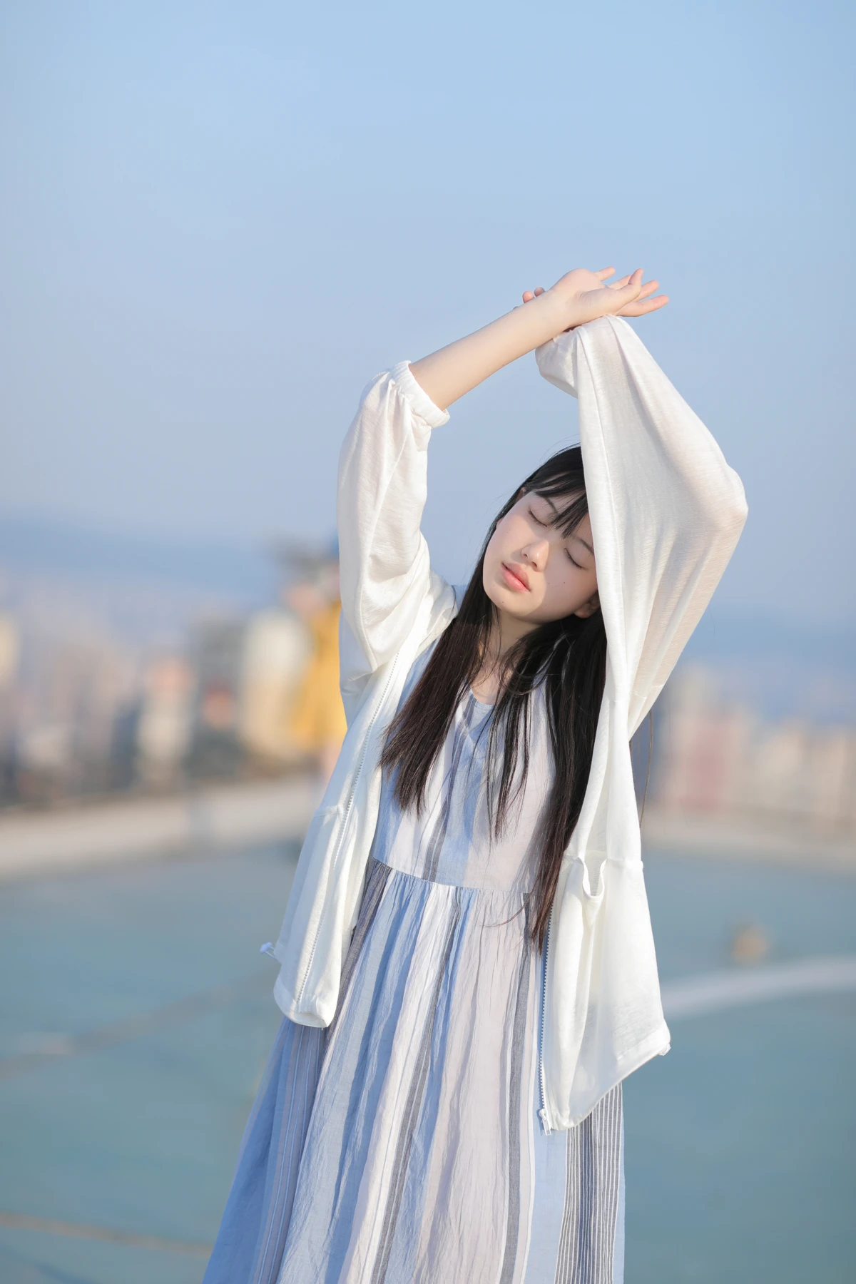 [艺图语] 2023.01.04 Vol.2838 – 与天空合影 秋阳邑禾#[21P]-15