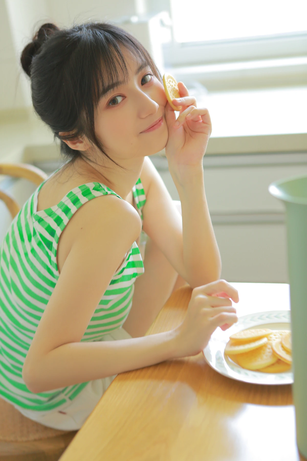 [艺图语] 2022.12.30 Vol.2796 – 青提时光 月半了吧#[24P]-4