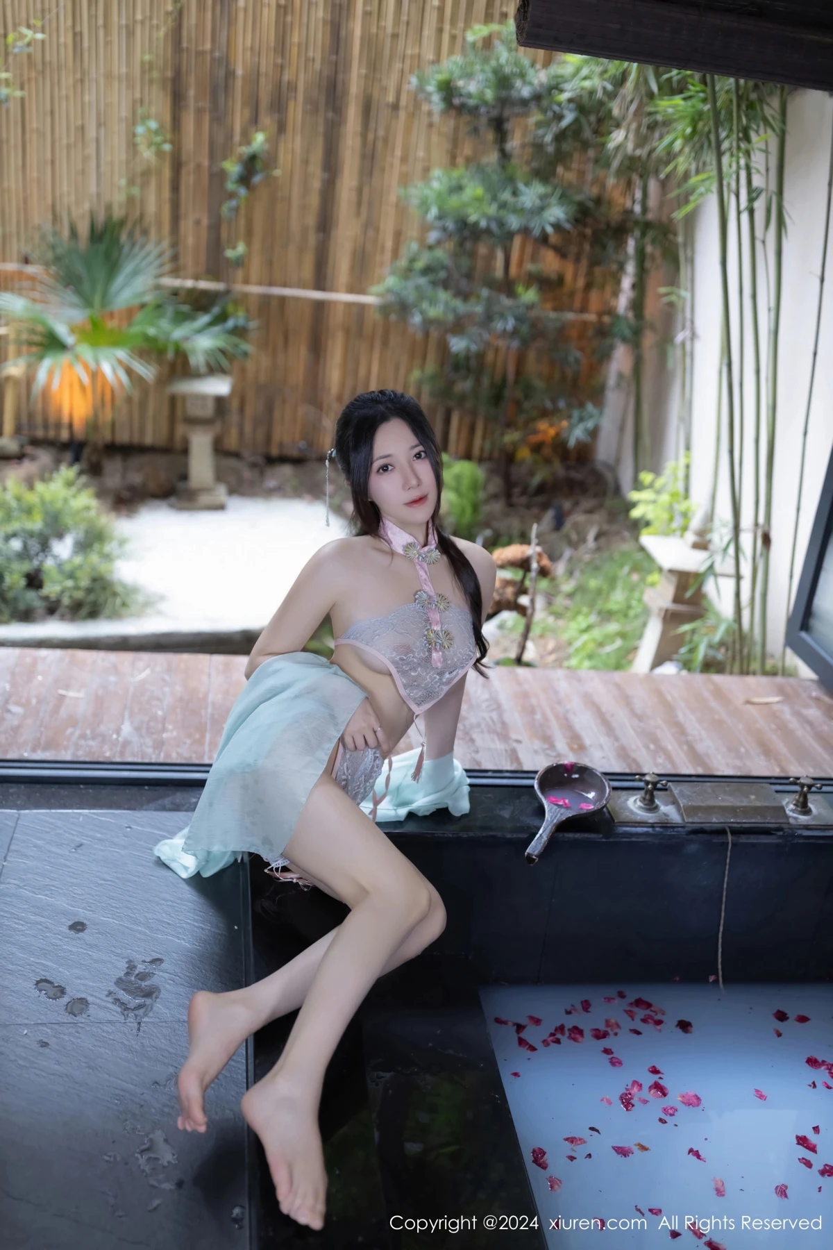 [秀人网] 2024.04.19 No.8428 鱼子酱Fish#[82P]-24