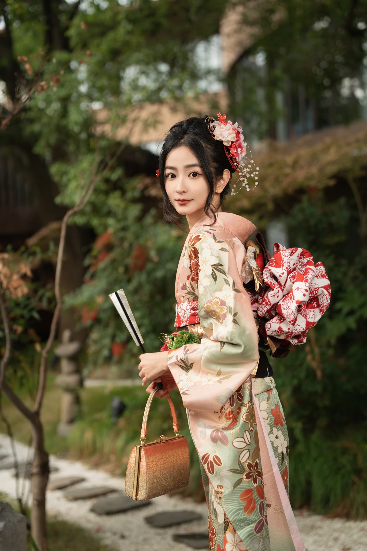 [艺图语] 2022.12.26 Vol.2761 – 和服之女 小泽#[35P]-20