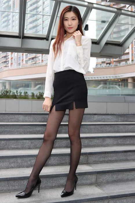 [爱美足] NO.024 长腿美模Rita Li 性感造型外拍 街拍#[75P]-26