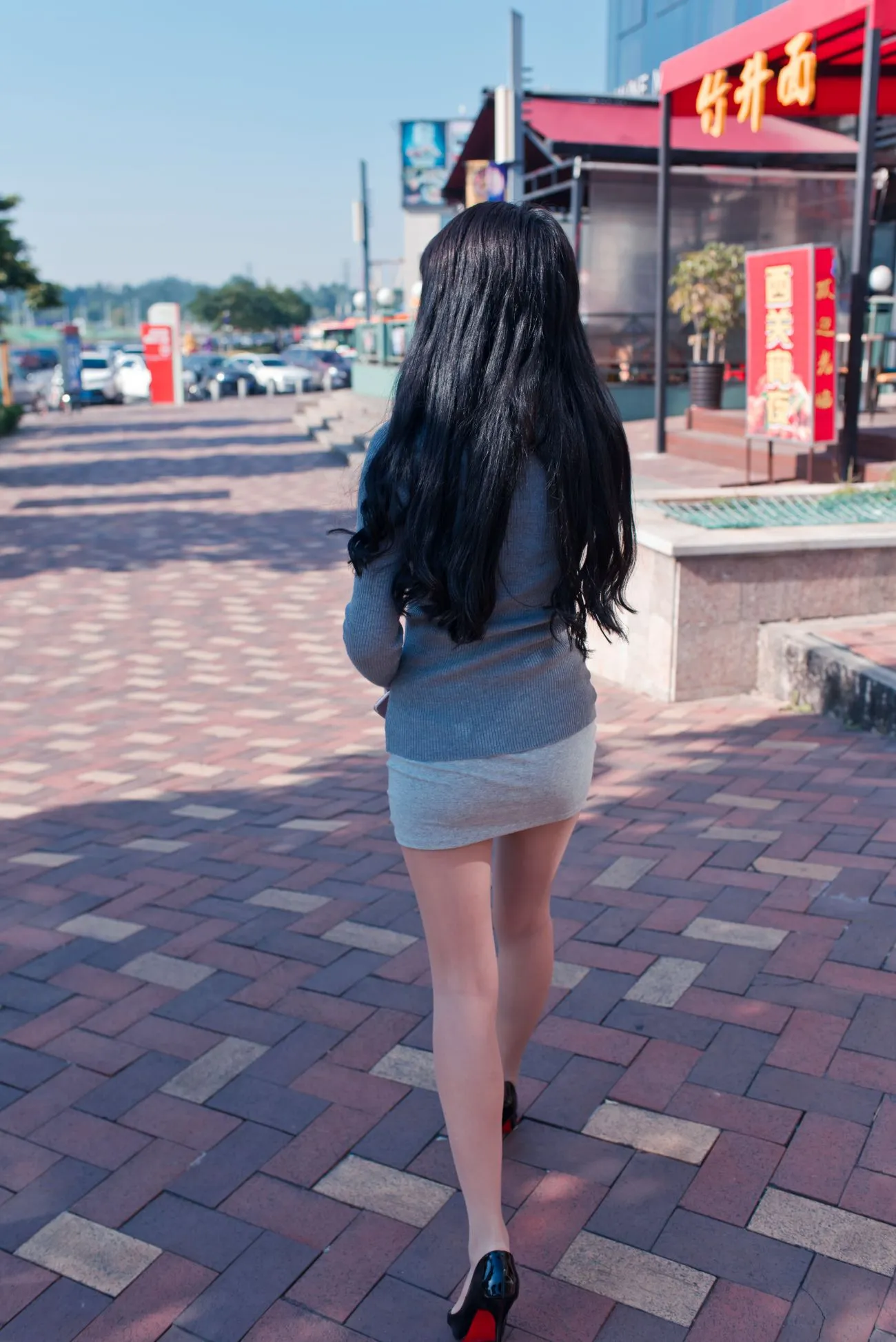 [Mzsock] NO.084 The cute girl in short skirt and silk stockings in the leisure bookstore street photography#[79P]-3