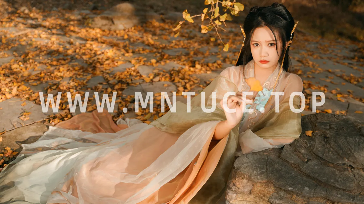 [艺图语] 2022.12.12 Vol.2664 – 银杏树下 旺旺小小舒#[39P]-14