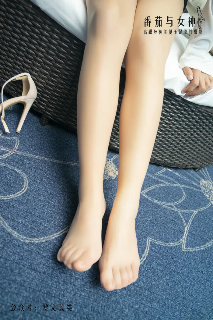 [爱美足] NO.036 小如 – 超短 超薄 超多细节 街拍#[96P]-24