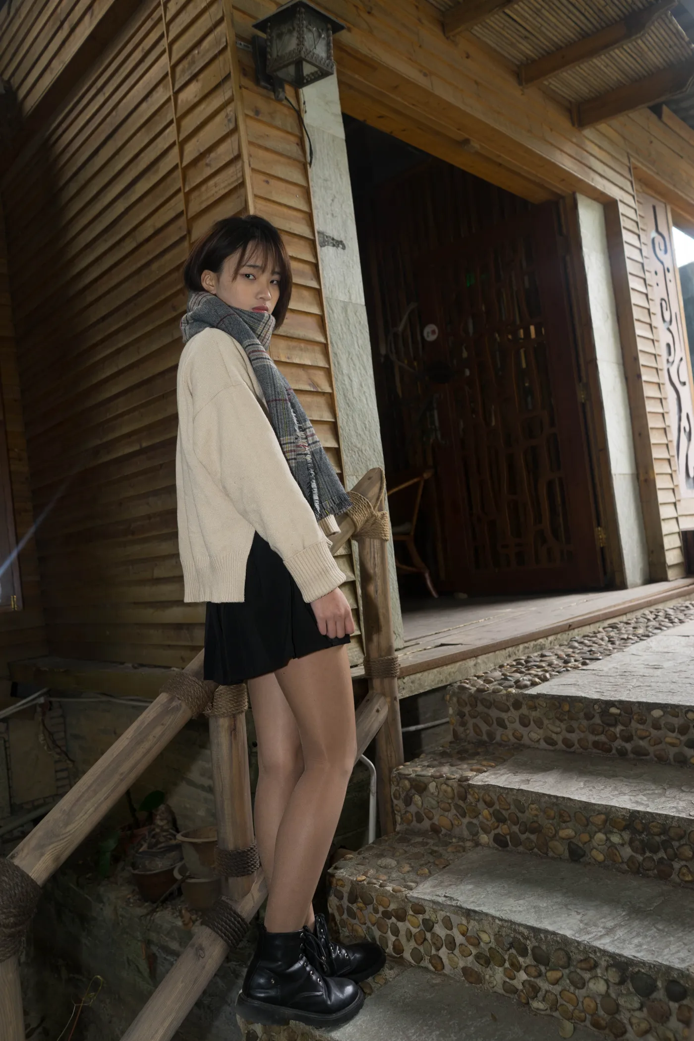 [爱美足] NO.001 高中妹子街边偶遇直接约拍不犹豫 街拍#[106P]-16