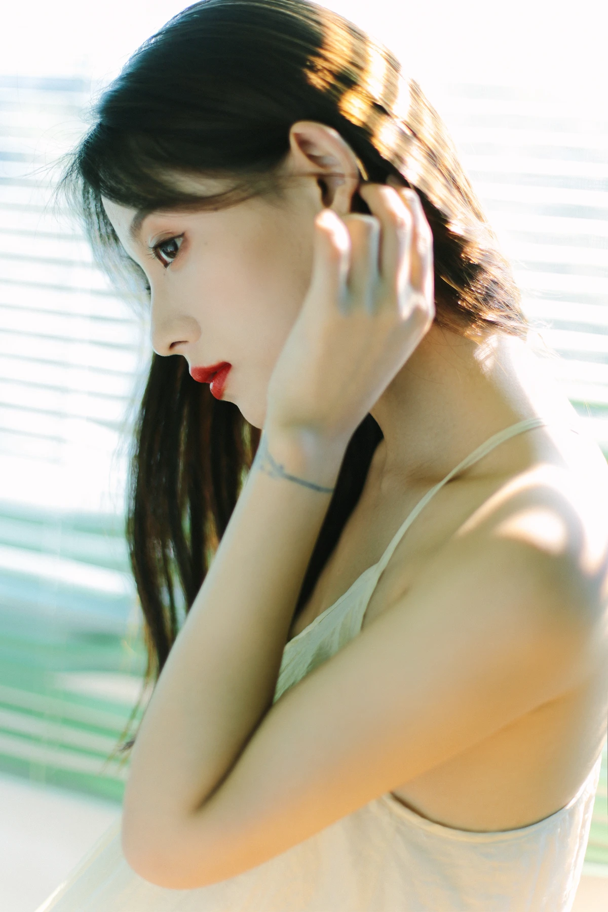[艺图语] 2022.12.16 Vol.2691 – 光与影 吾蕊#[38P]-11