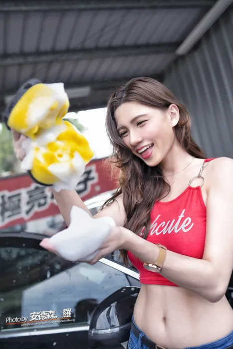 [爱美足] NO.111 蔡译心 洗车趴 高跟美腿外拍 街拍#[44P]-30