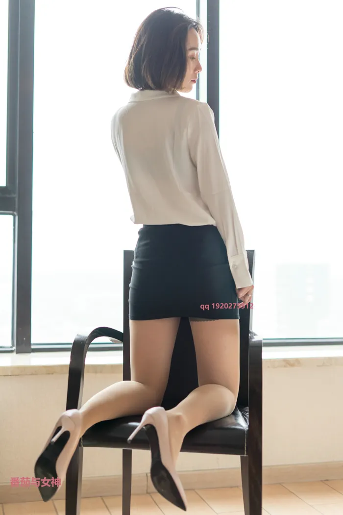 [爱美足] NO.034 木子的小包裙 街拍#[97P]-19