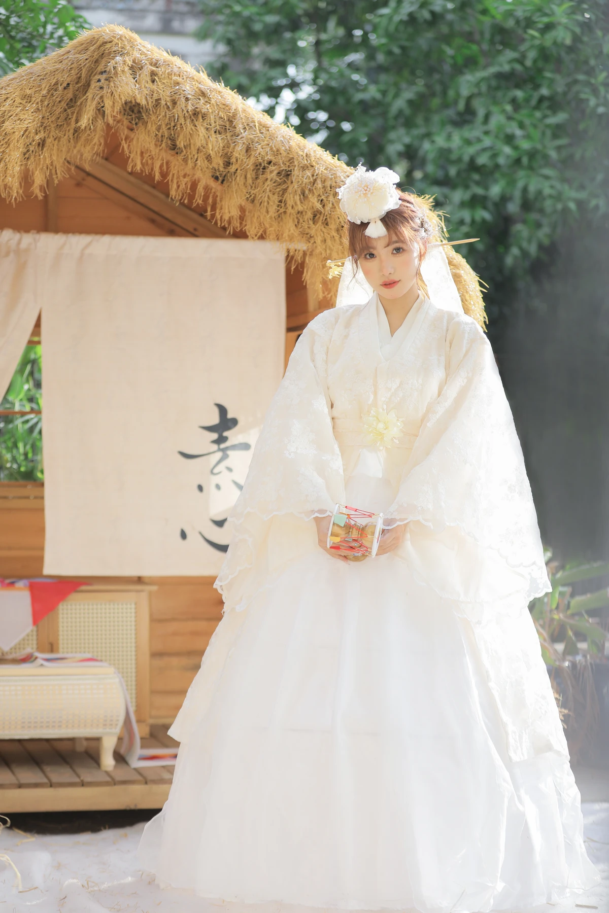 [艺图语] 2023.01.11 Vol.2892 延吉服写真 温思儿vv#[23P]-22