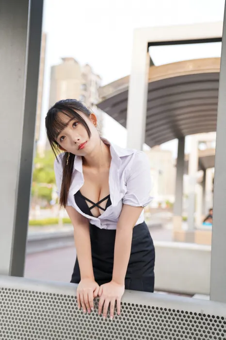 [爱美足] NO.078  陈家琳 OL短裙 高跟美腿外拍 街拍#[100P]-1