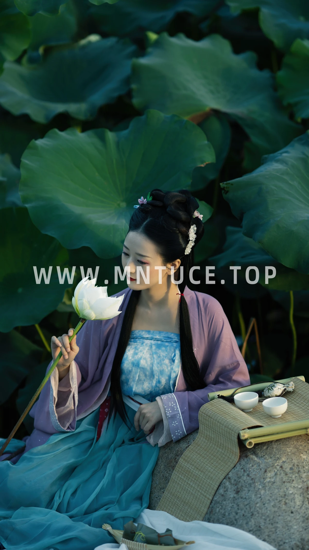 [艺图语] 2022.12.27 Vol.2768 – 端午游 谨言JINYAN99#[23P]-23
