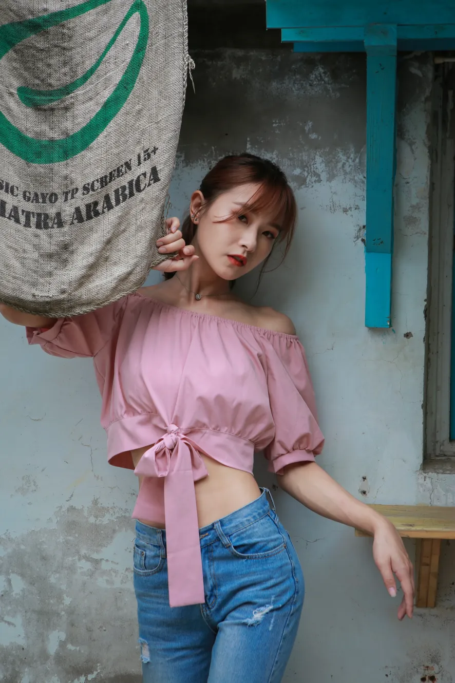 [爱美足] NO.103 郭思敏 唯美牛仔裤高跟 街拍#[48P]-11