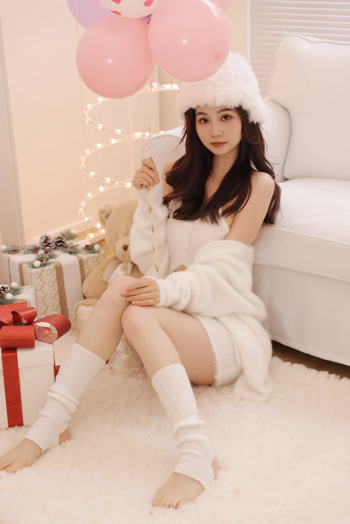[艺图语] 2022.12.25 Vol.2755 – 圣诞 Juuuudy兒#[23P]-11