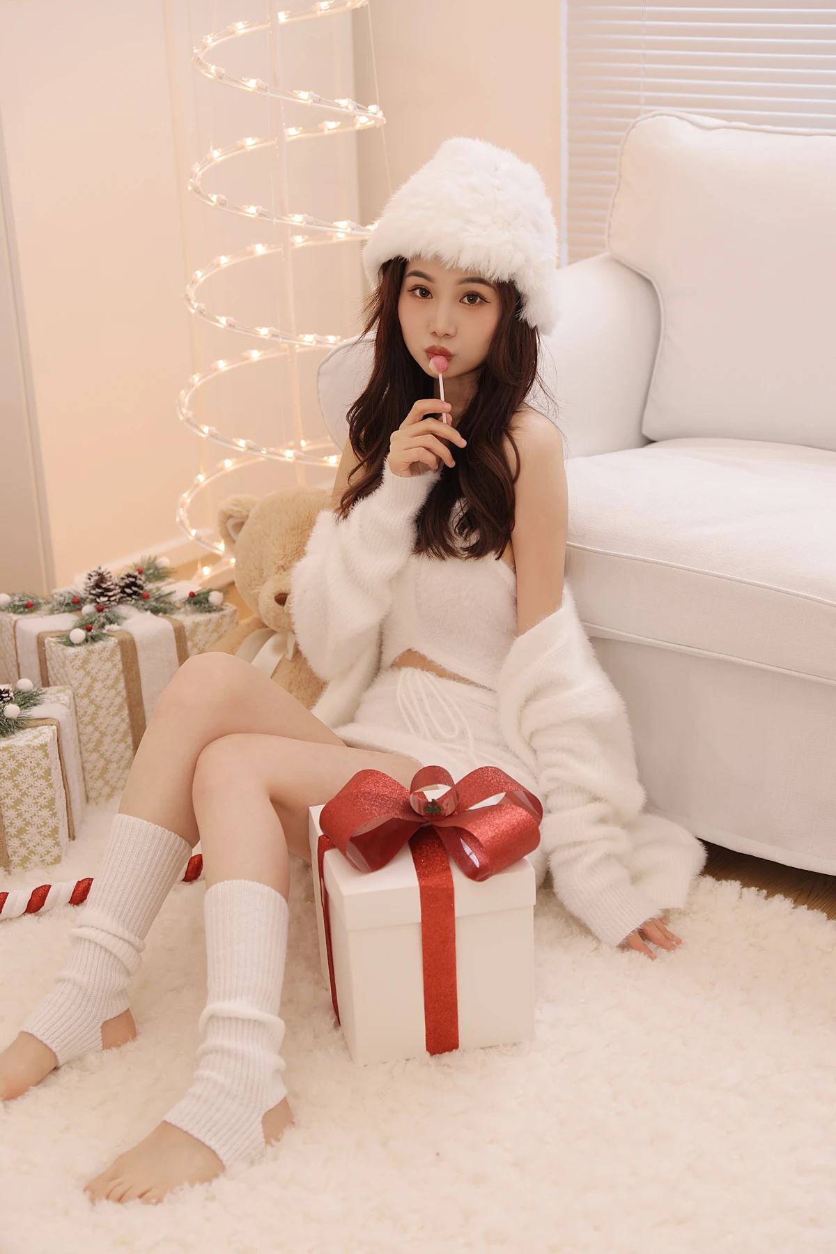 [艺图语] 2022.12.25 Vol.2755 – 圣诞 Juuuudy兒#[23P]-13
