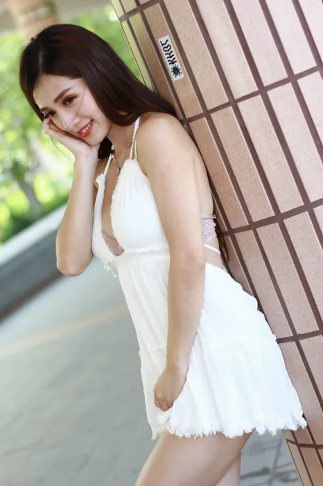 [爱美足] NO.039 Go Go 白色小禮服 高跟美腿外拍 街拍#[106P]-33