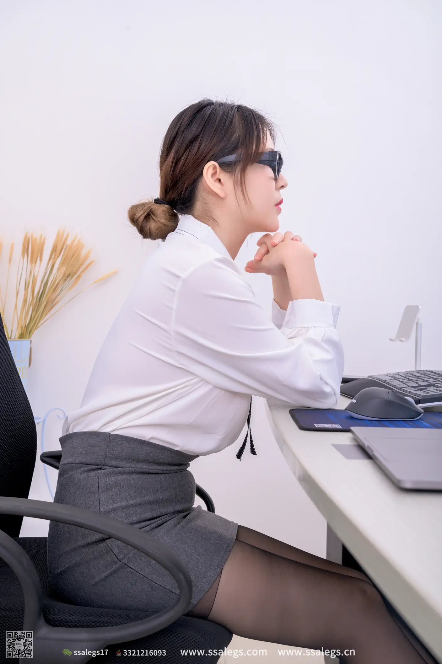 [爱美足] NO.463 春晓 女同事的丝袜诱惑(上) 丝社#[126P]-6