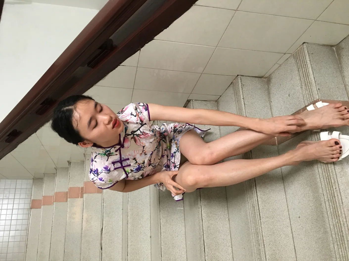 [爱美足] NO.021 男科医生小石的超嫩美足长腿网球场写真 街拍#[80P]-12