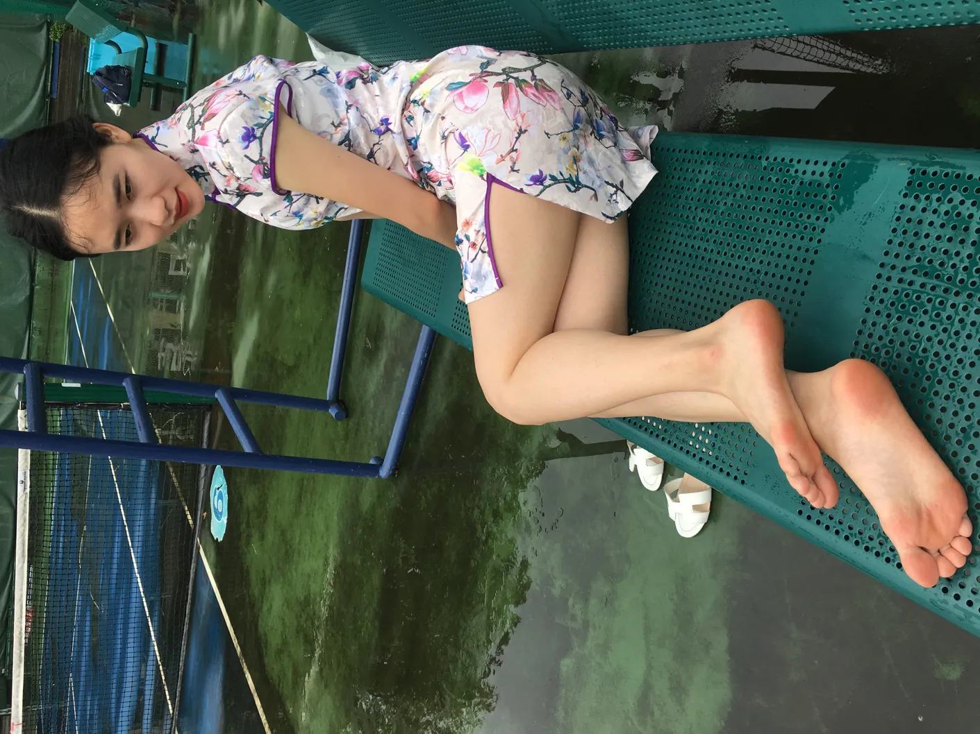 [爱美足] NO.021 男科医生小石的超嫩美足长腿网球场写真 街拍#[80P]-26