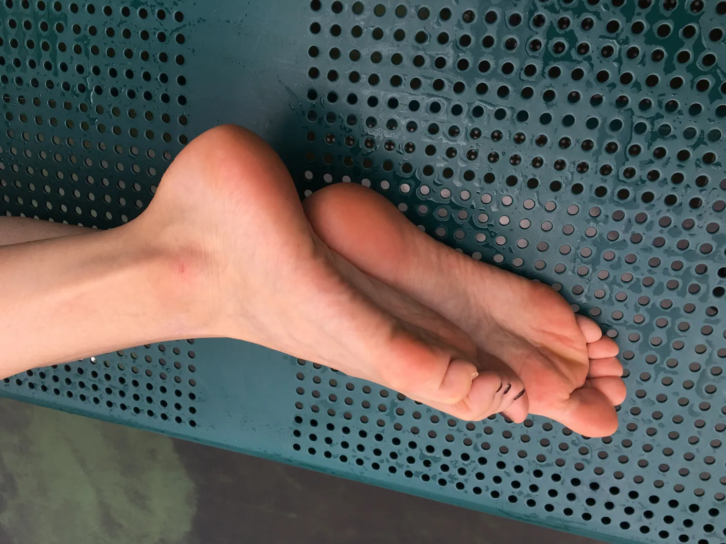 [爱美足] NO.021 男科医生小石的超嫩美足长腿网球场写真 街拍#[80P]-34
