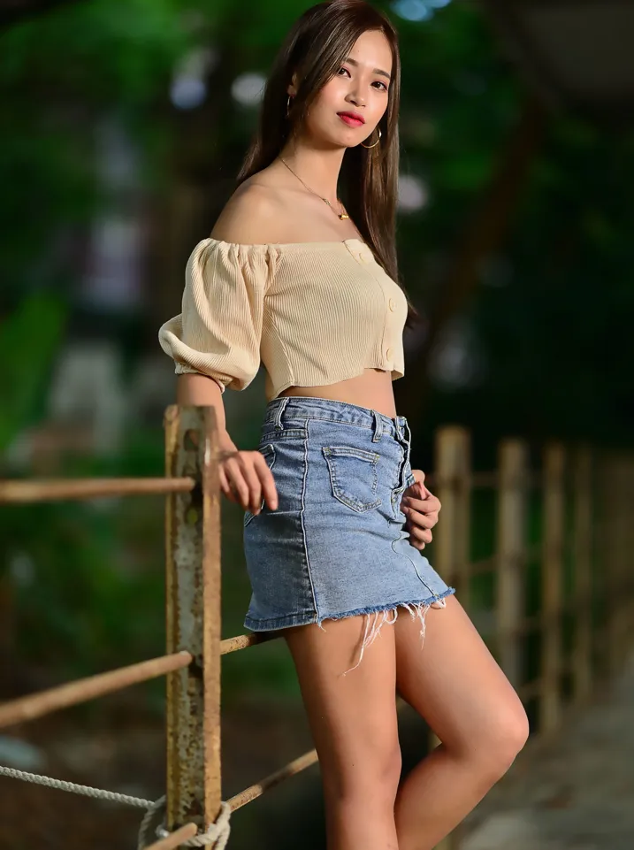 [爱美足] NO.203 许筱真 牛仔短裙高跟美腿 街拍#[73P]-28