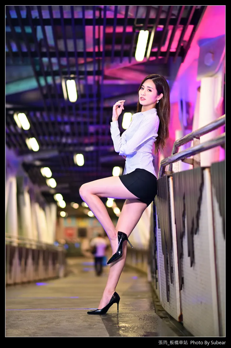 [爱美足] NO.153 张筠 OL高跟美腿 街拍#[45P]-20