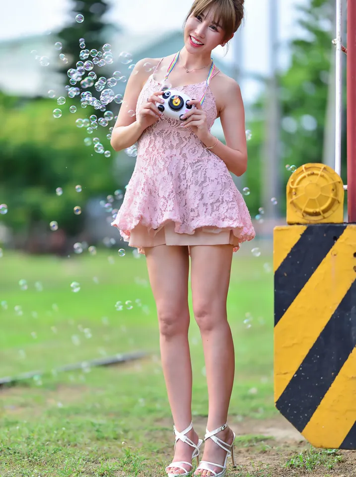 [爱美足] NO.201 陈薇羽 吊带连衣裙凉高美腿 街拍#[105P]-22