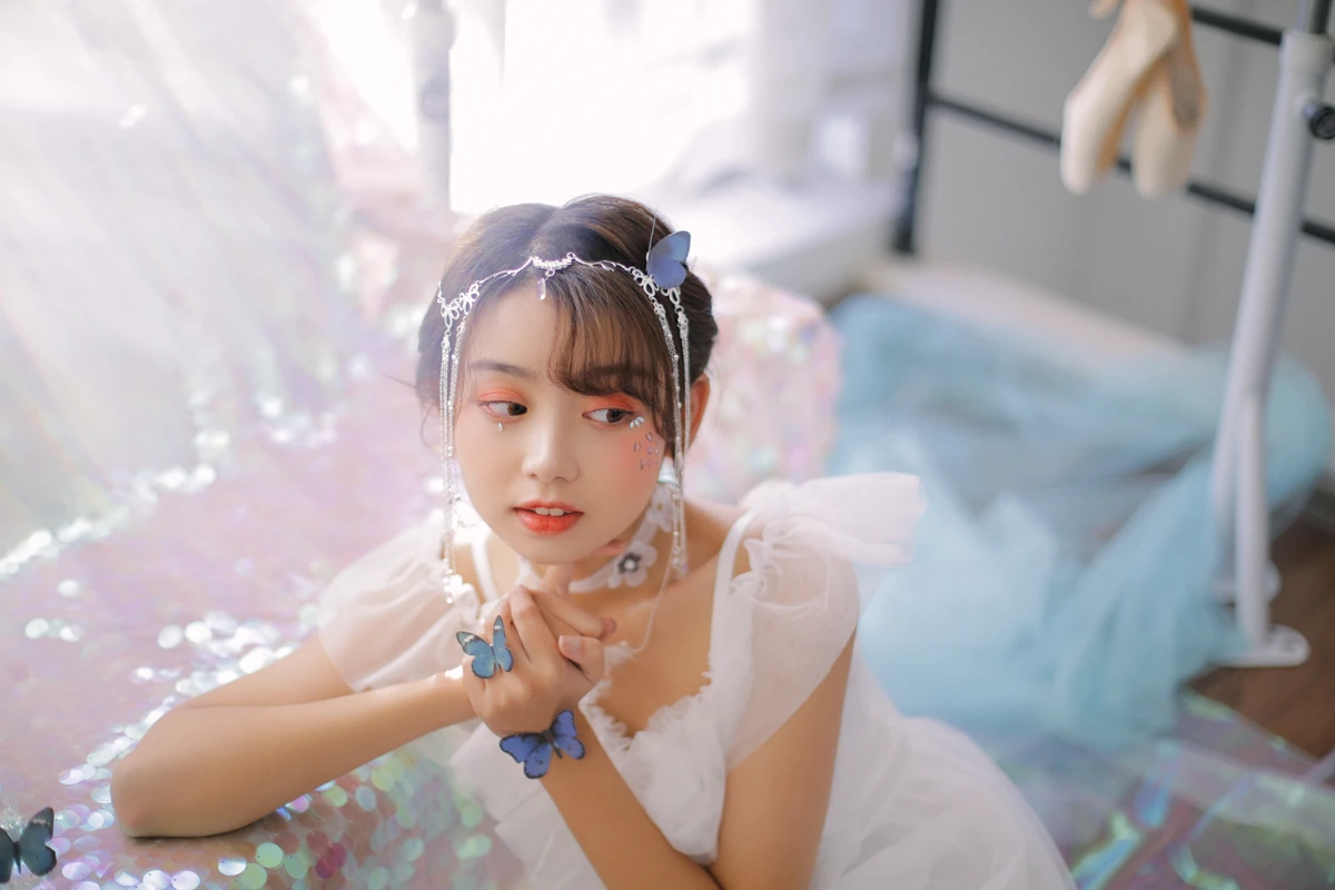 [艺图语] 2023.02.08 Vol.2996 蝶恋 芊芊#[43P]-4