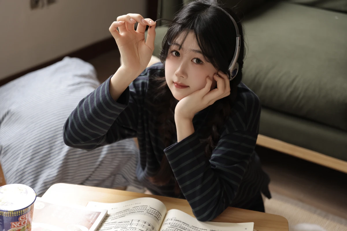 [艺图语] 2023.01.04 Vol.2831 – 半秋 小鹅酱酱酱#[32P]-14