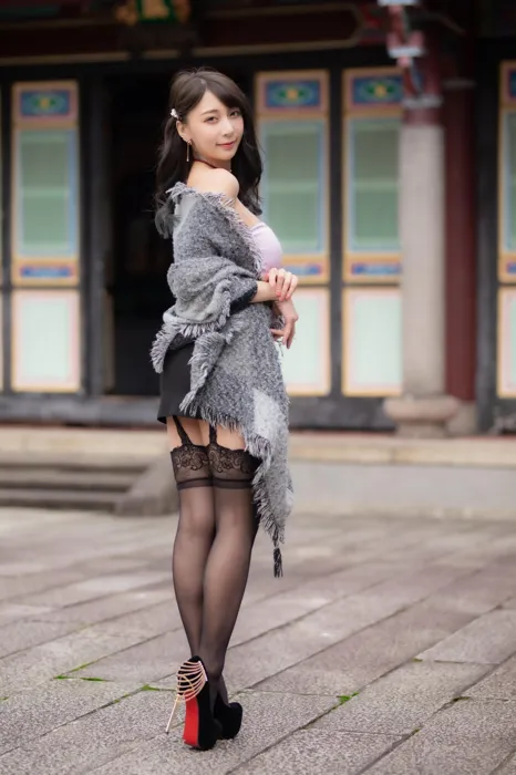 [Mzsock] NO.085 Mi Meng high heels and beautiful legs outdoor shot street photography#[58P]-1