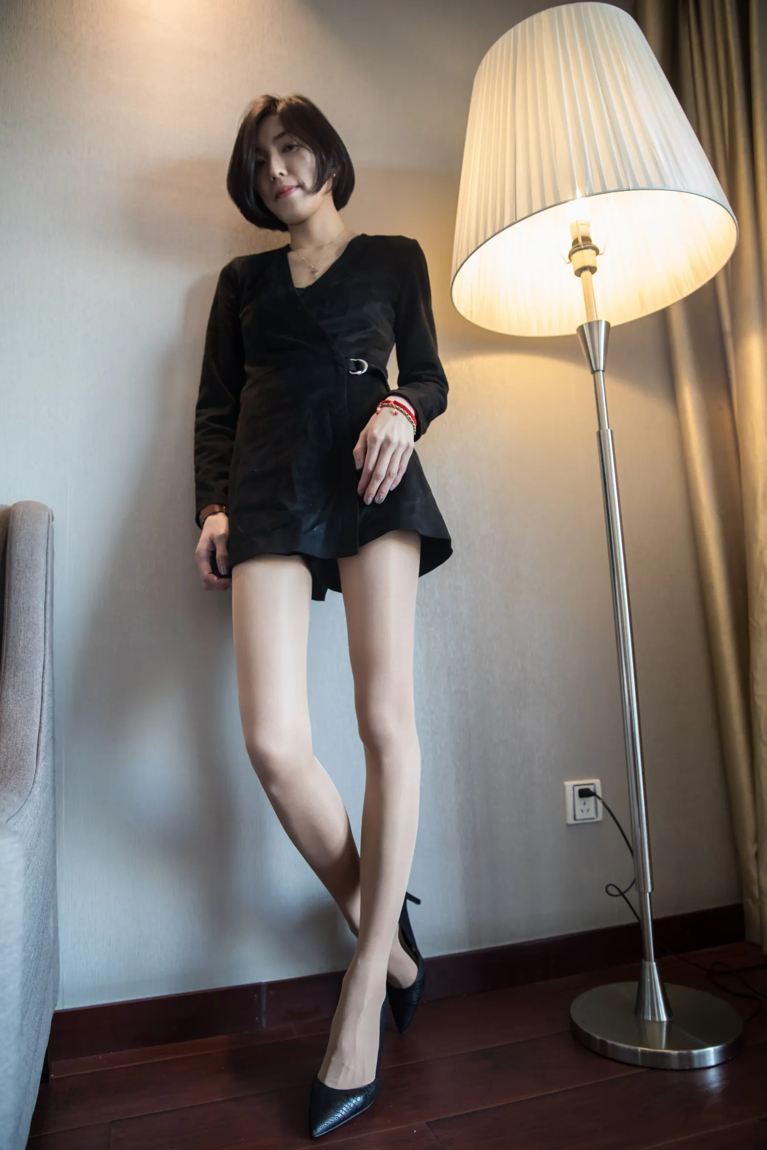 [爱美足] NO.120 酒店骨感美女肉丝高跟 街拍#[88P]-31