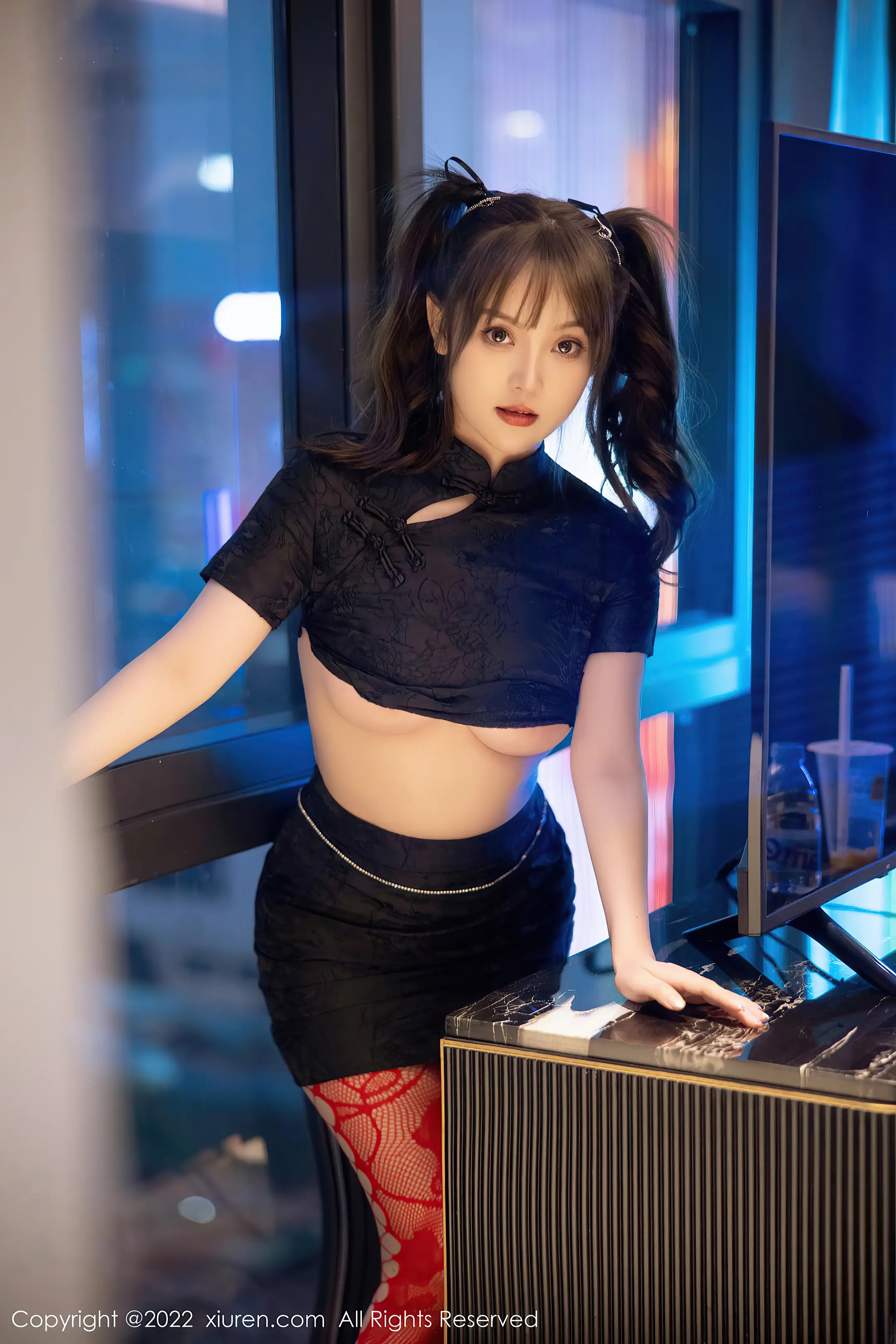 [秀人网] 2022.07.04 – NO.5225 豆瓣酱#[75P]-36