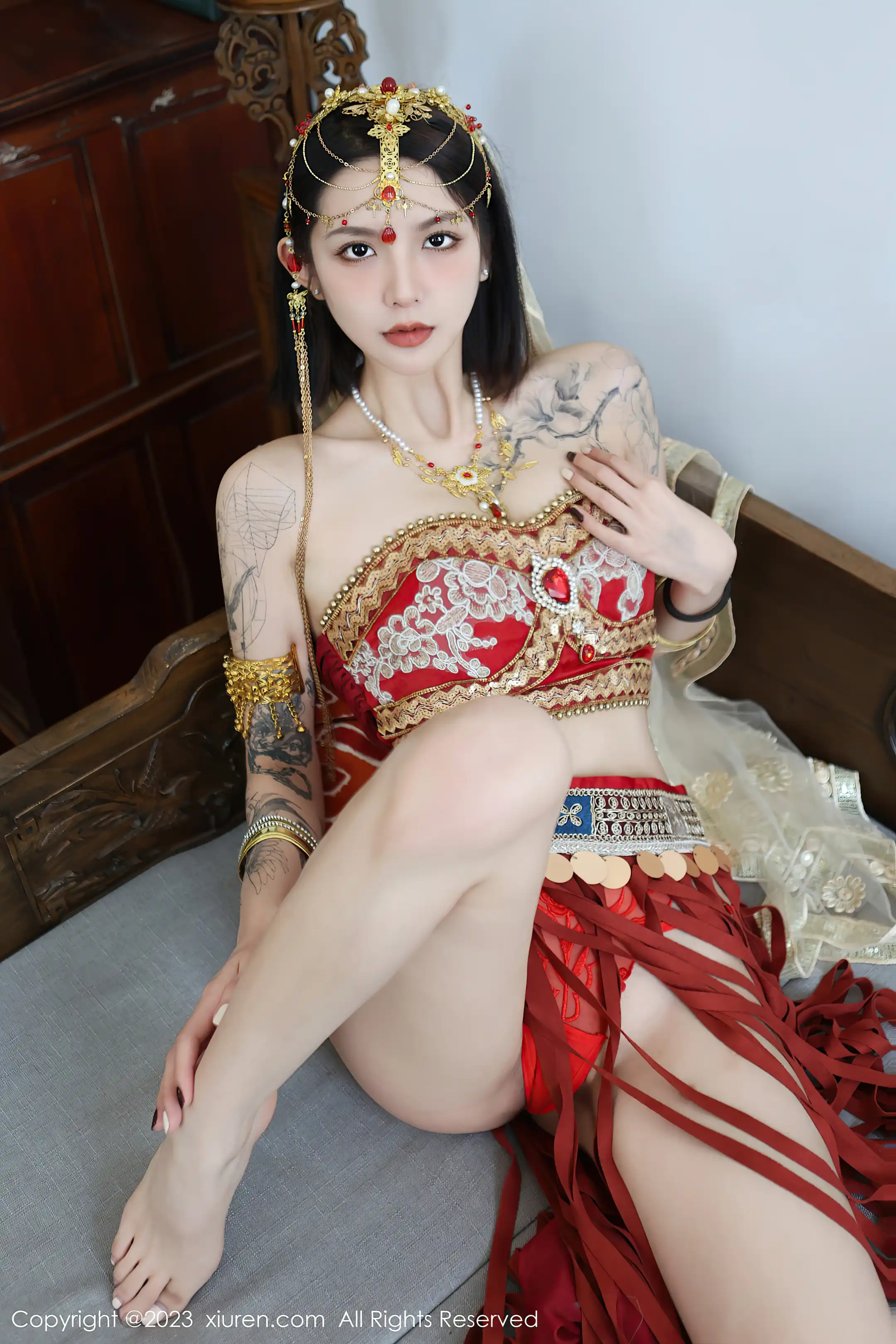 [秀人网] 2023.02.09 NO.6240 乔一一#[77P]-1