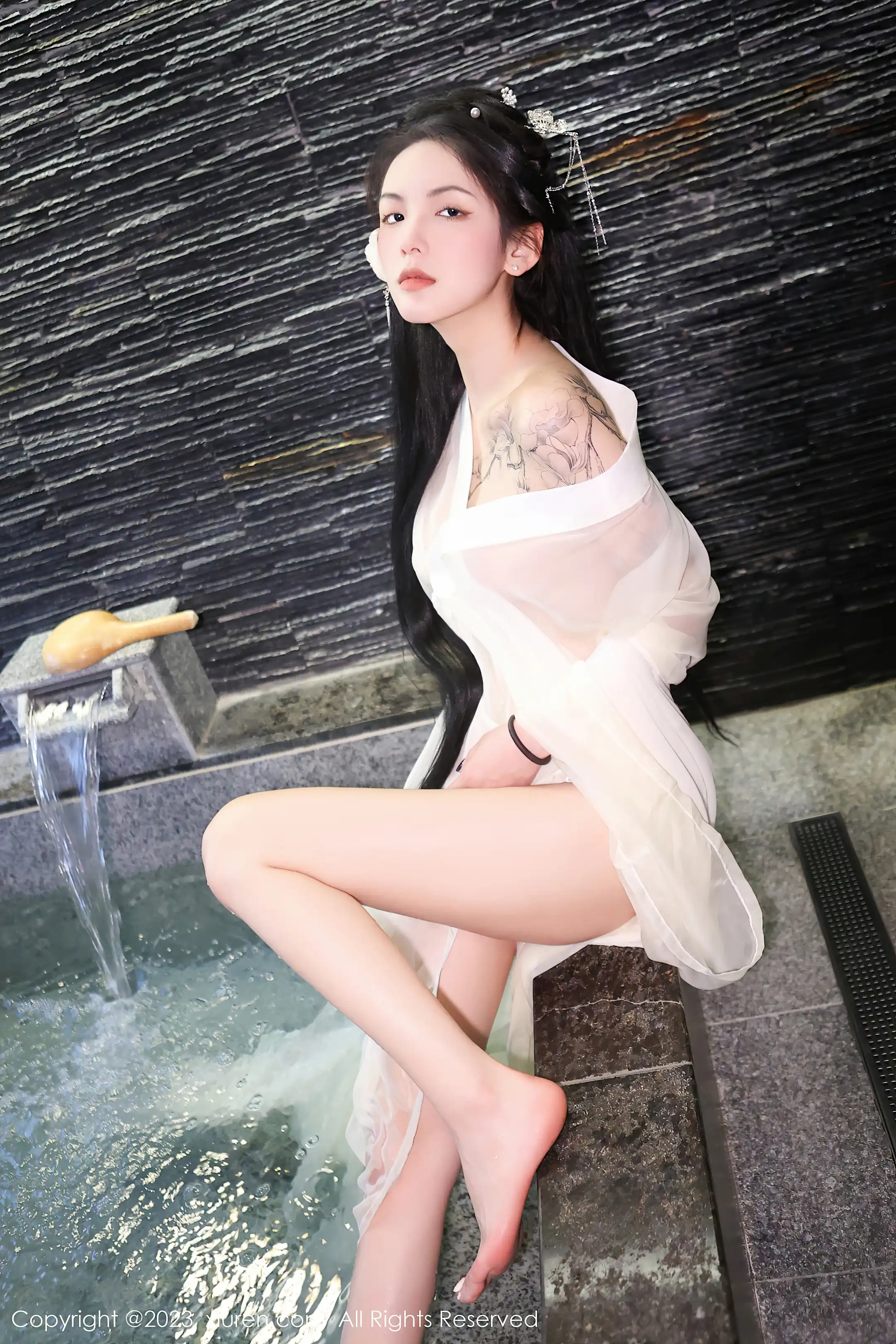 [秀人网] 2023.03.17 NO.6430 乔一一#[83P]-1