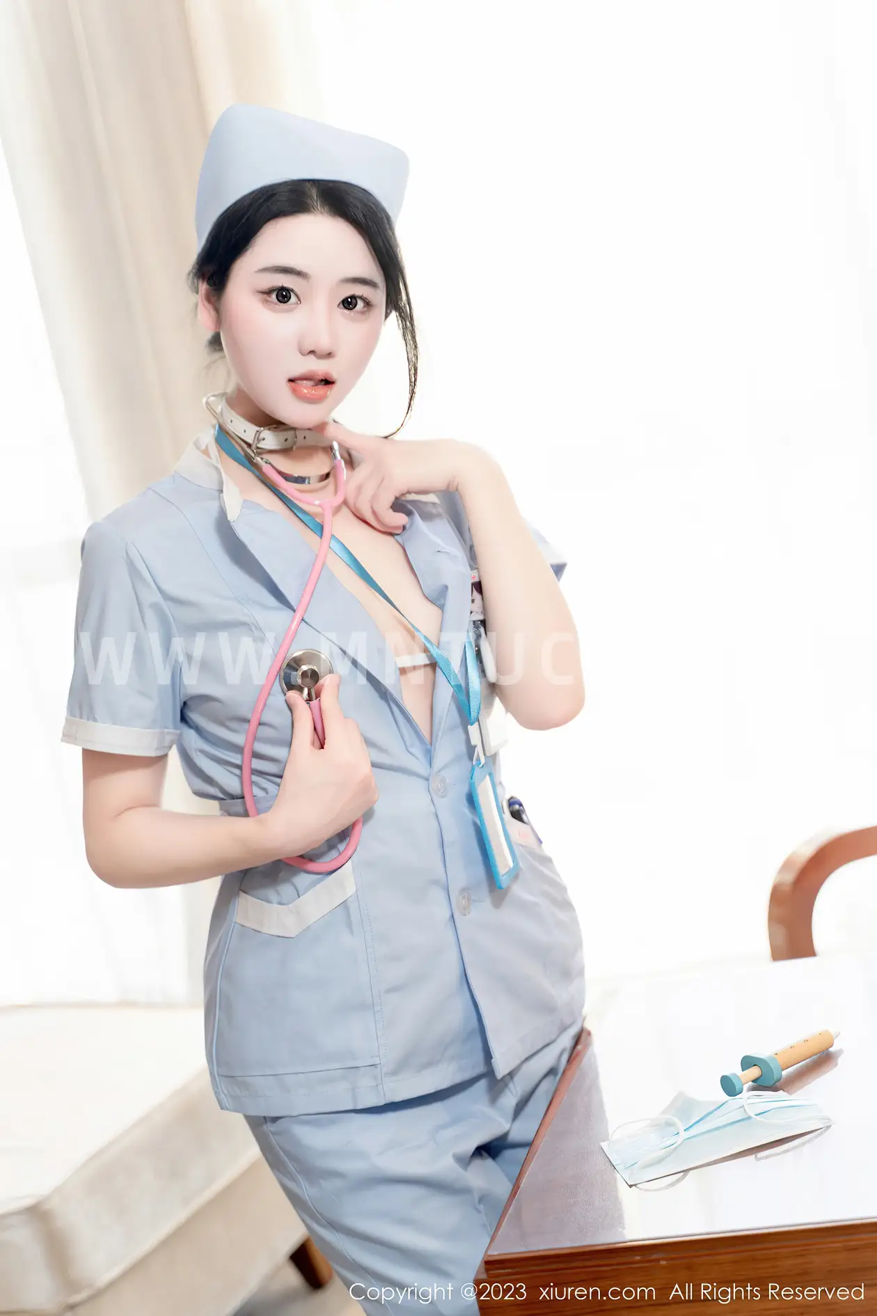 [秀人网] 2023.06.07 NO.6868 汐汐爱吃草莓#[63P]-1