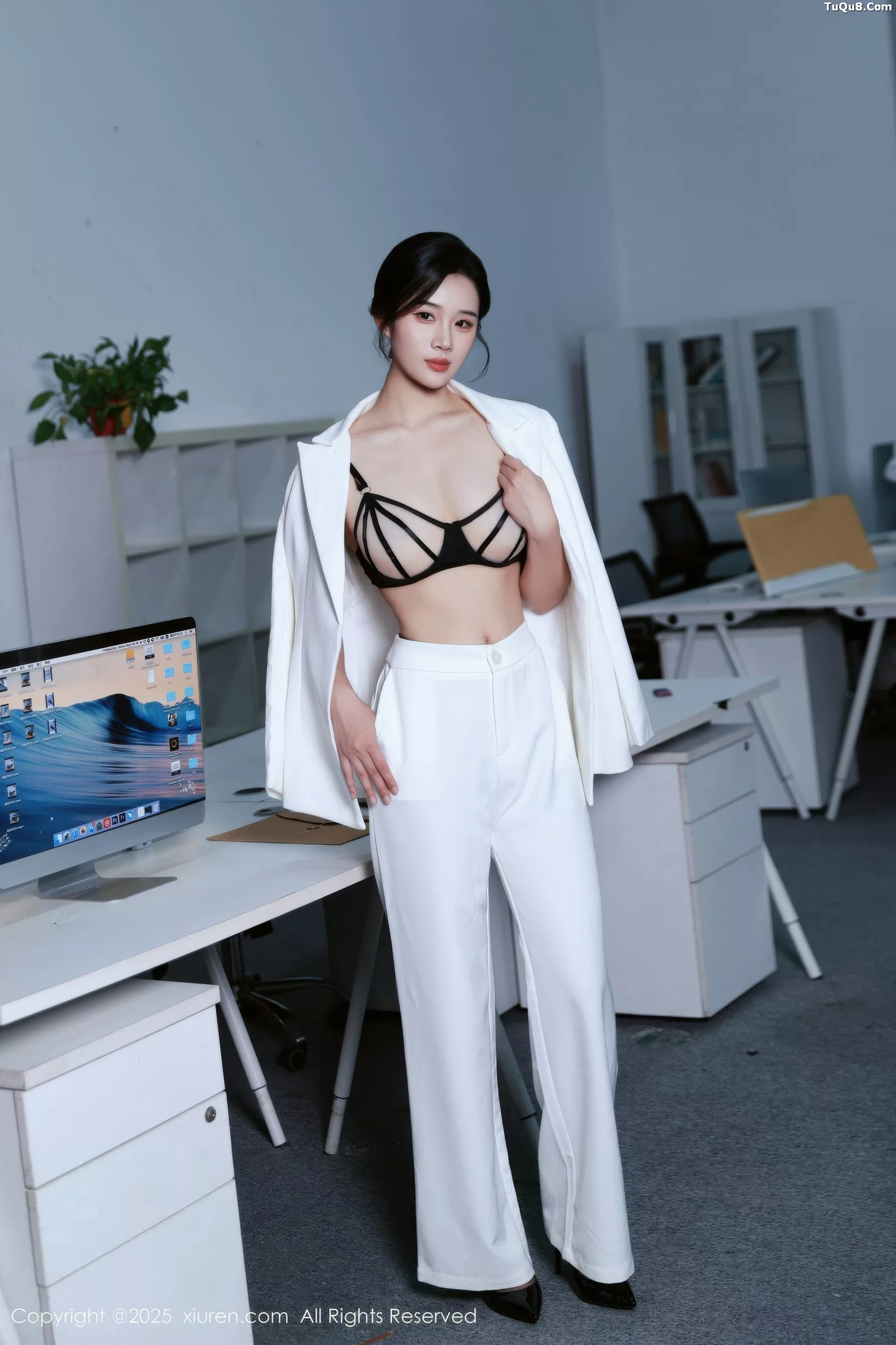 [秀人网] 2025.10.24 No.10908 南乔#[72P]-16