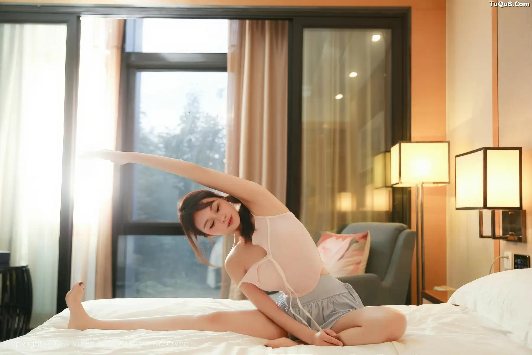 [秀人网] 2025.11.14 No.10985 炎恬#[61P]-1
