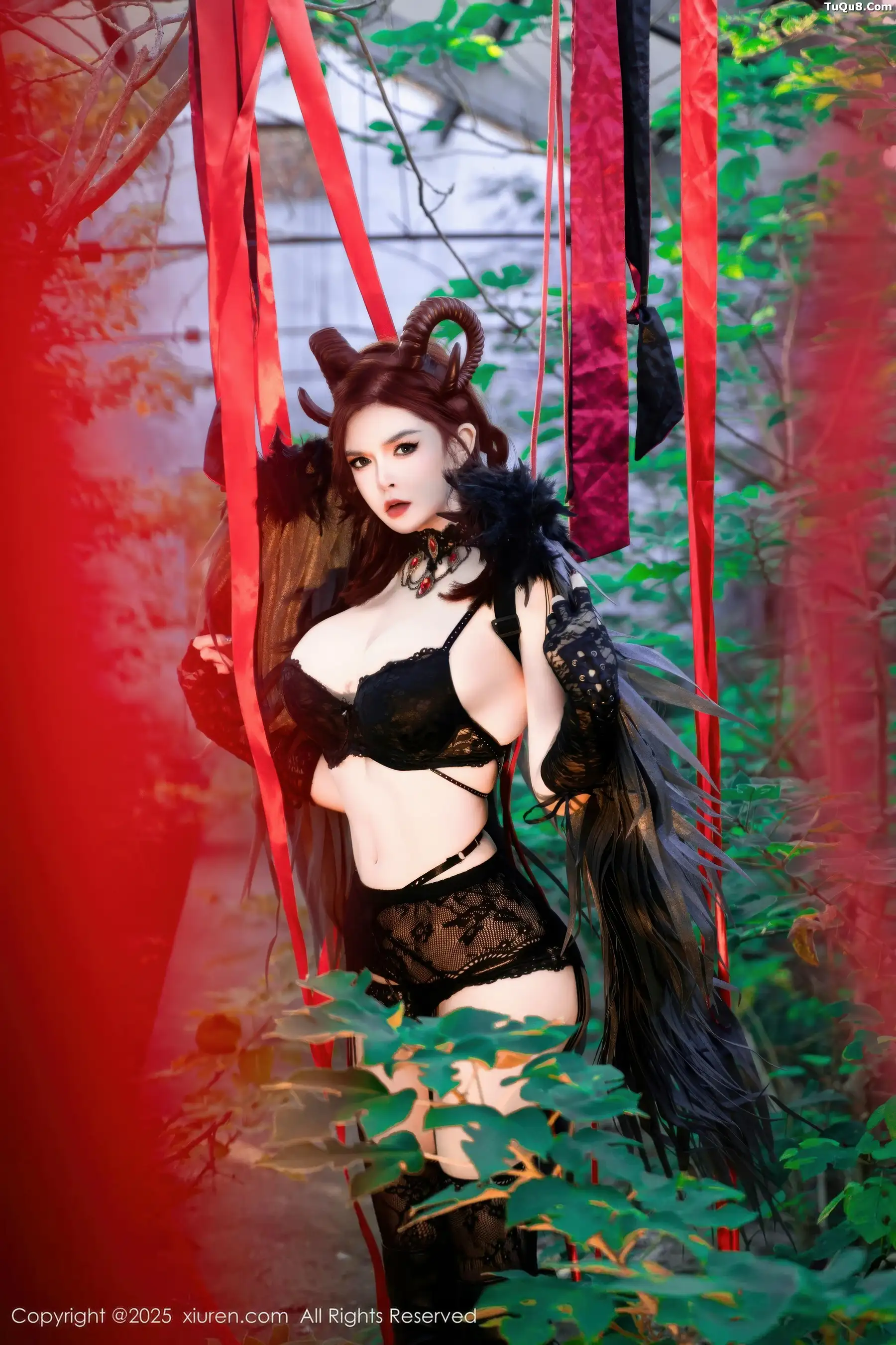 [秀人网] 2025.11.17 No.10994 伊丽莎有点白#[66P]-24