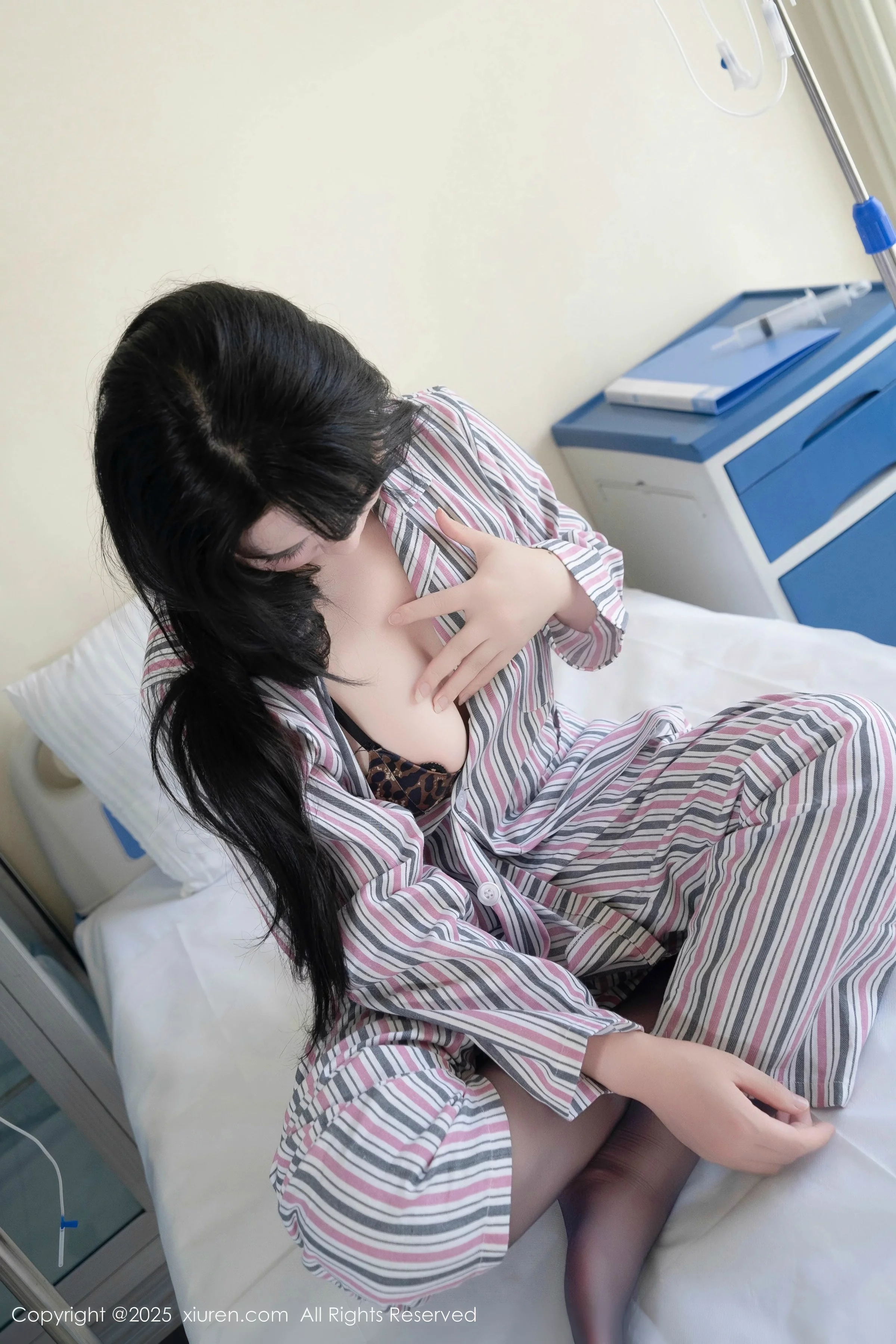 [秀人网] 2025.08.14 No.10648 汐汐爱吃草莓#[80P]-3