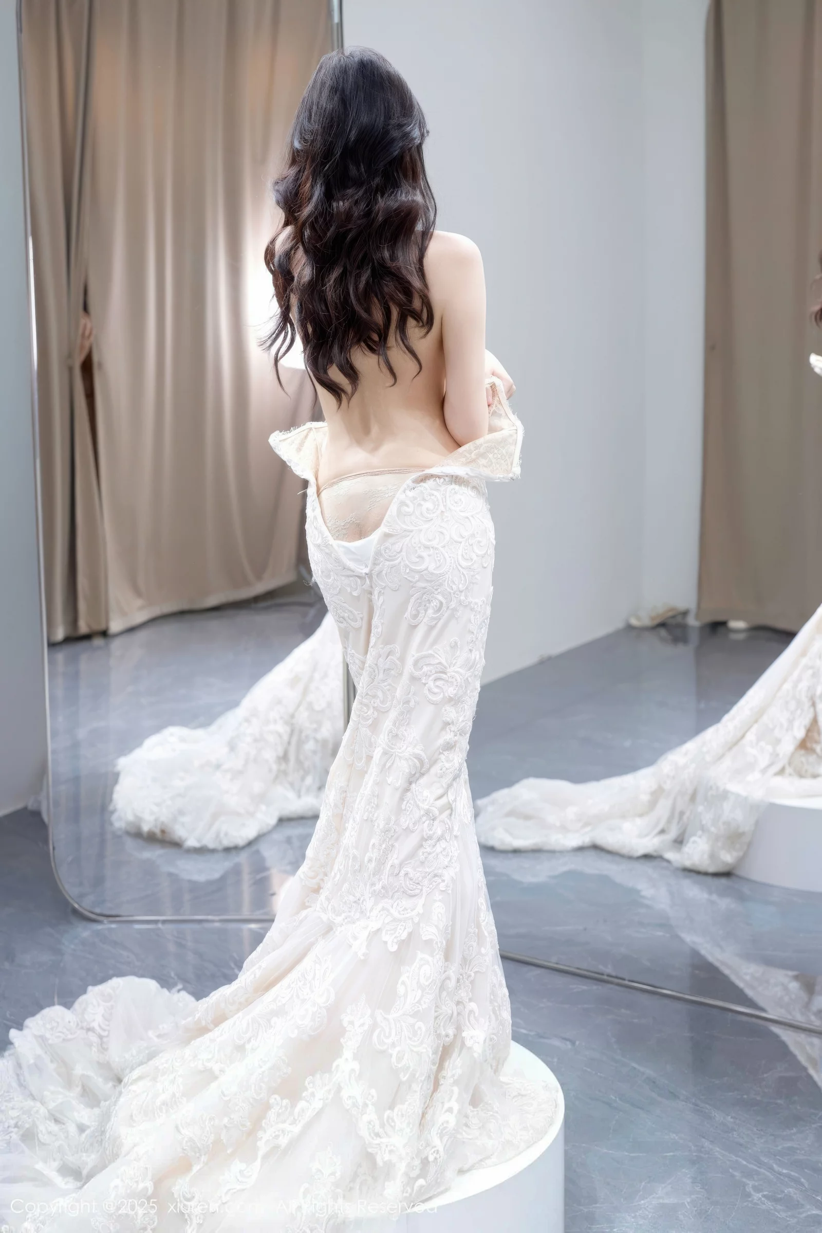 [秀人网] 2025.08.18 No.10663 玥儿玥#[58P]-13