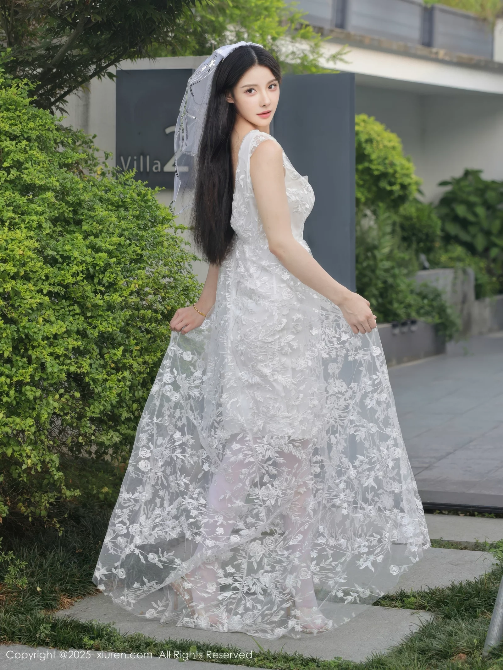 [秀人网] 2025.08.18 No.10661 梨霜儿#[82P]-1