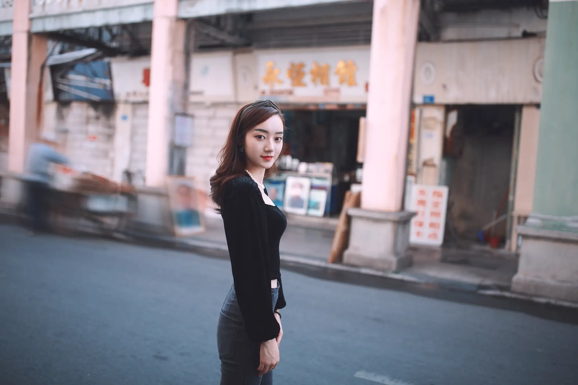 [艺图语] 2022.09.05 Vol.1875 – 老街 虫虫#[42P]-30